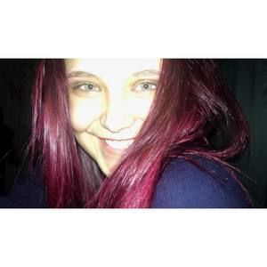 Meet your Posher, Alisia